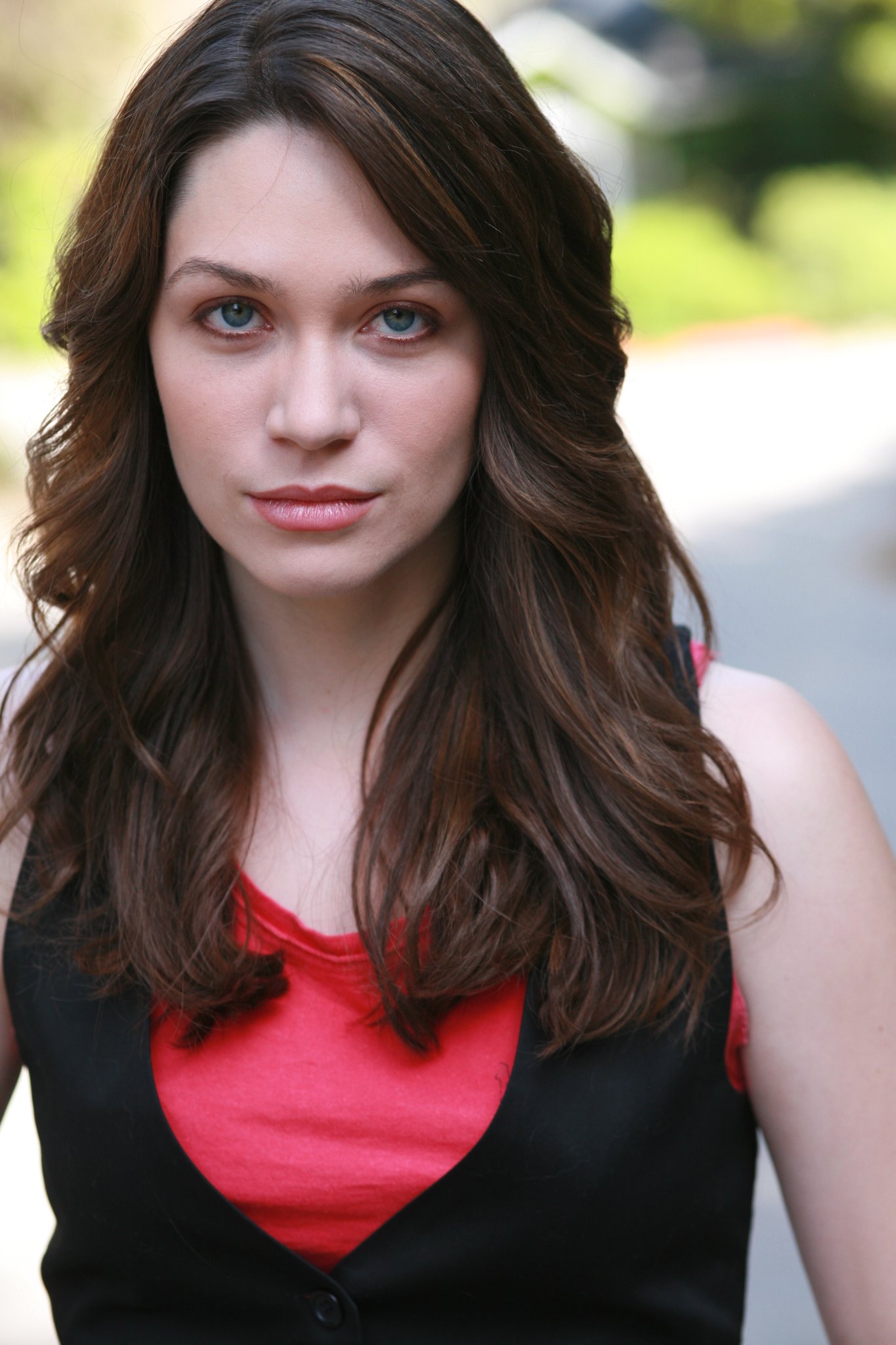 Фото - Veronica Wylie: 1365x2048 / 283 Кб