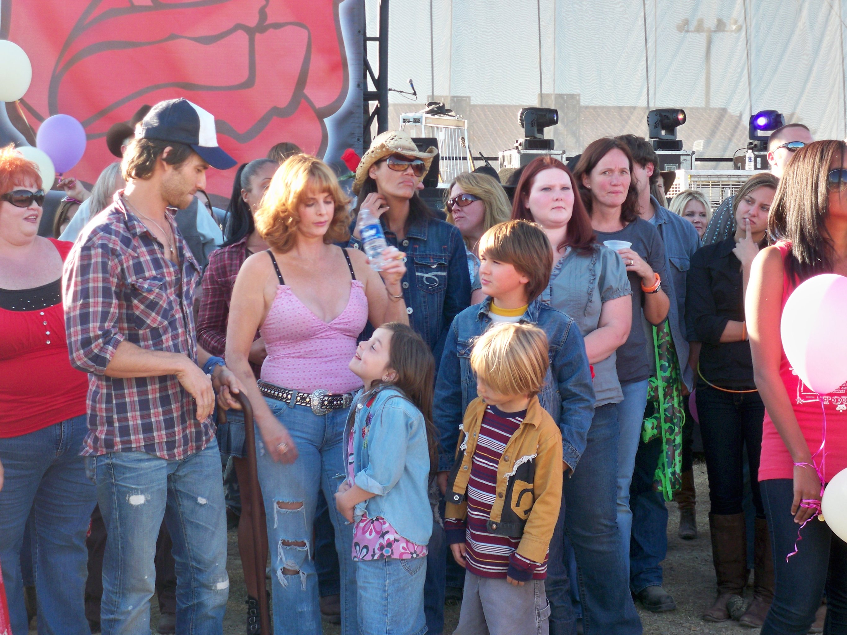 Фото - John-Paul Howard: 2731x2048 / 838 Кб