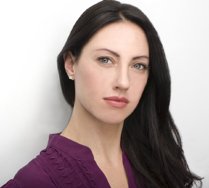 Фото - Стефани Домини Элерт: 714x643 / 49 Кб