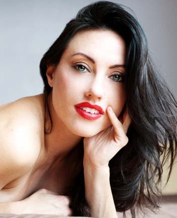 Фото - Стефани Домини Элерт: 351x433 / 26 Кб