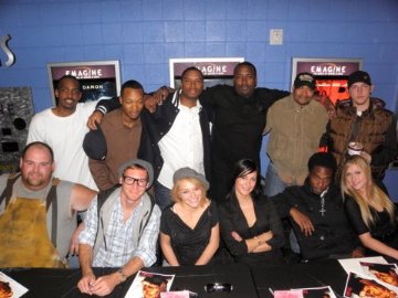 Фото - Ewan Bourne: 360x270 / 27 Кб