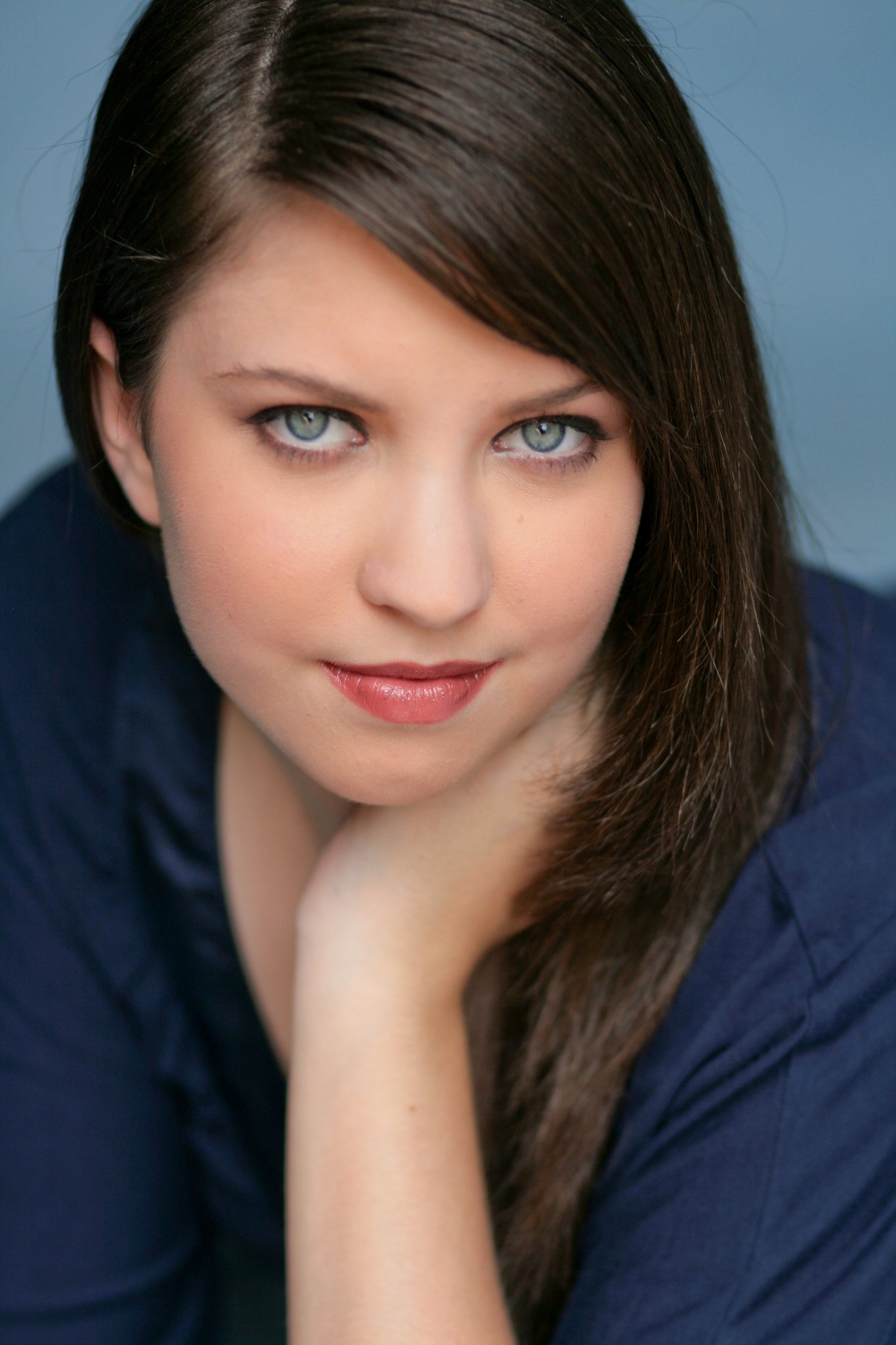 Фото - Stephanie E. King: 1365x2048 / 267 Кб