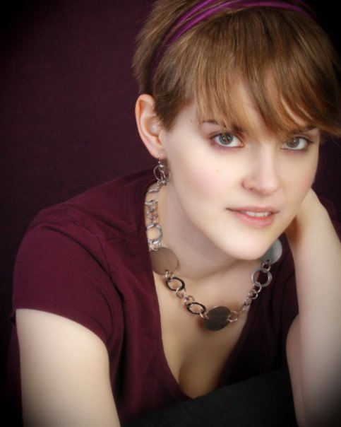 Фото - Kristine Renee Farley: 483x604 / 34 Кб