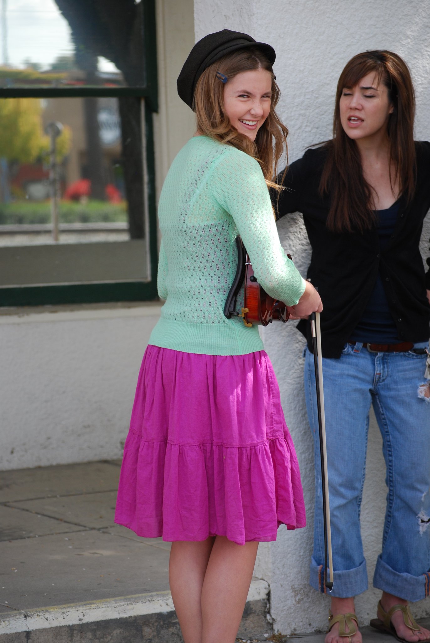 Фото - Sophia Elise Brister: 1371x2048 / 342 Кб