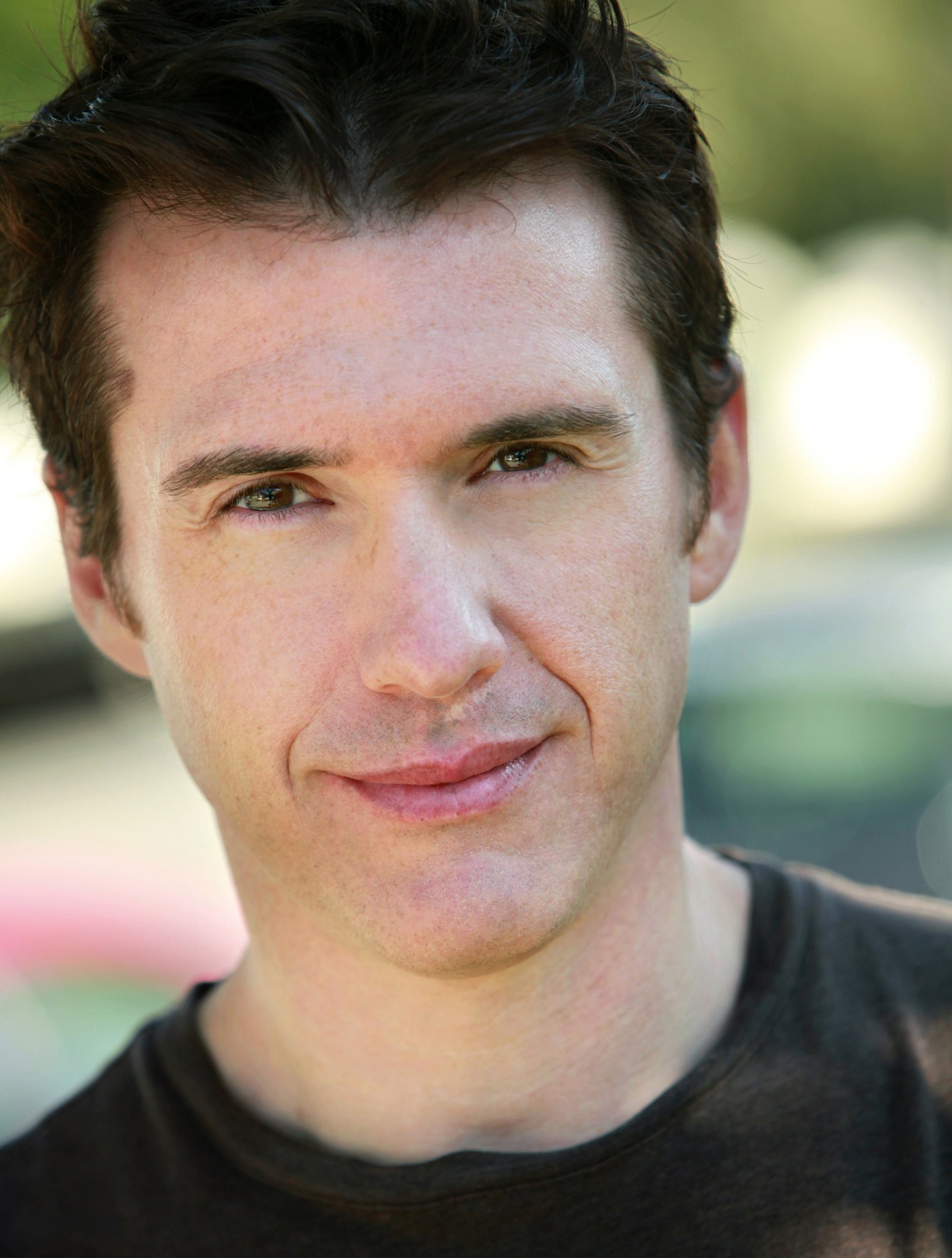 Фото - Matt Israel: 1550x2048 / 299 Кб