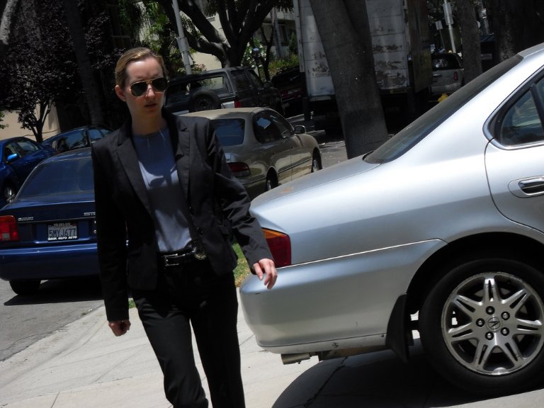 Фото - Kathryn Belli: 768x576 / 77 Кб