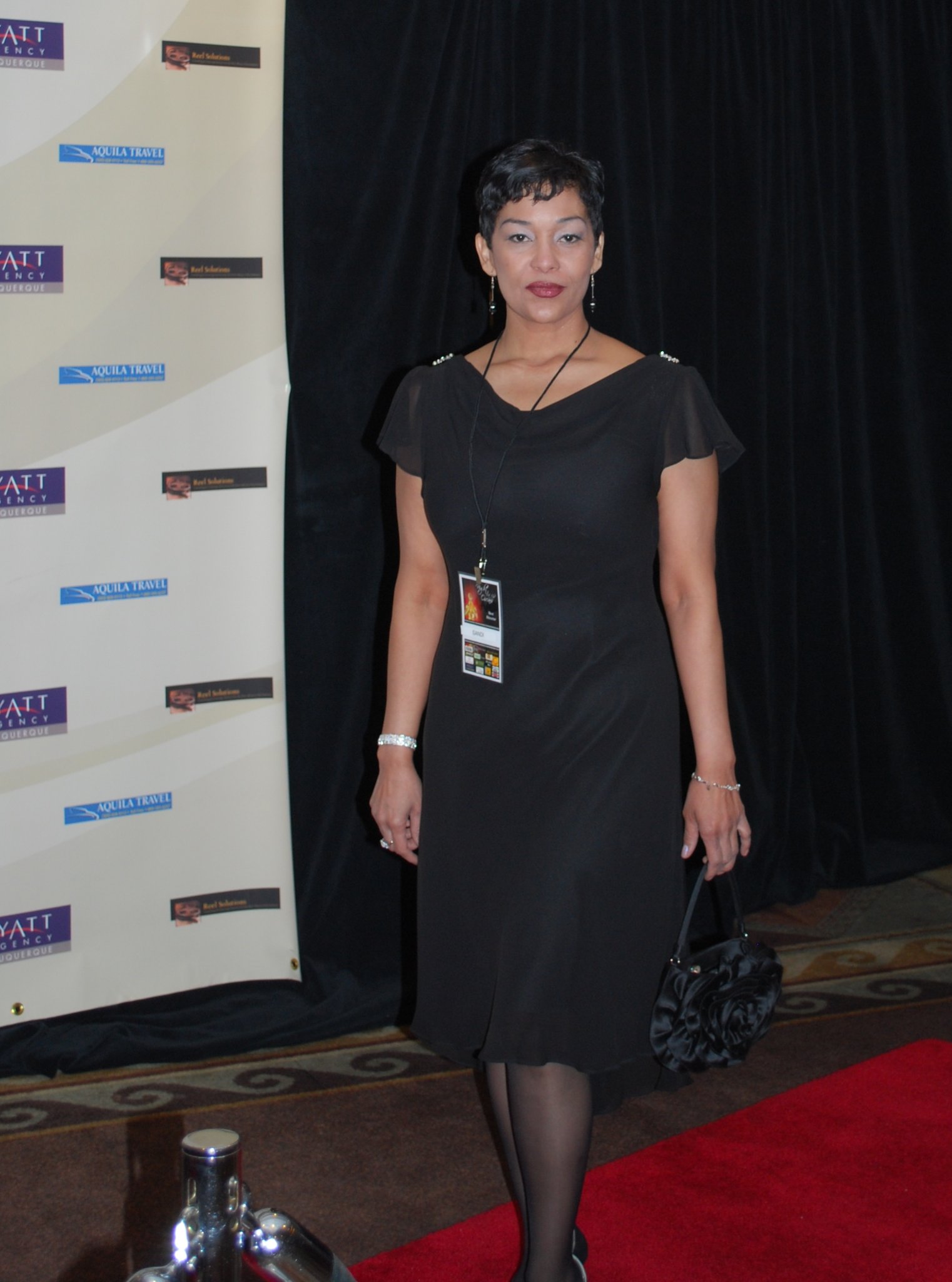 Фото - Sandi K Shelby: 1522x2048 / 252 Кб