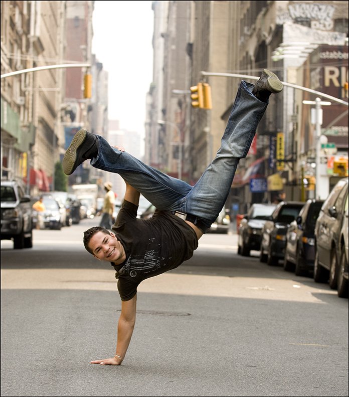 Фото - Miguel Jarquin-Moreland: 696x792 / 110 Кб