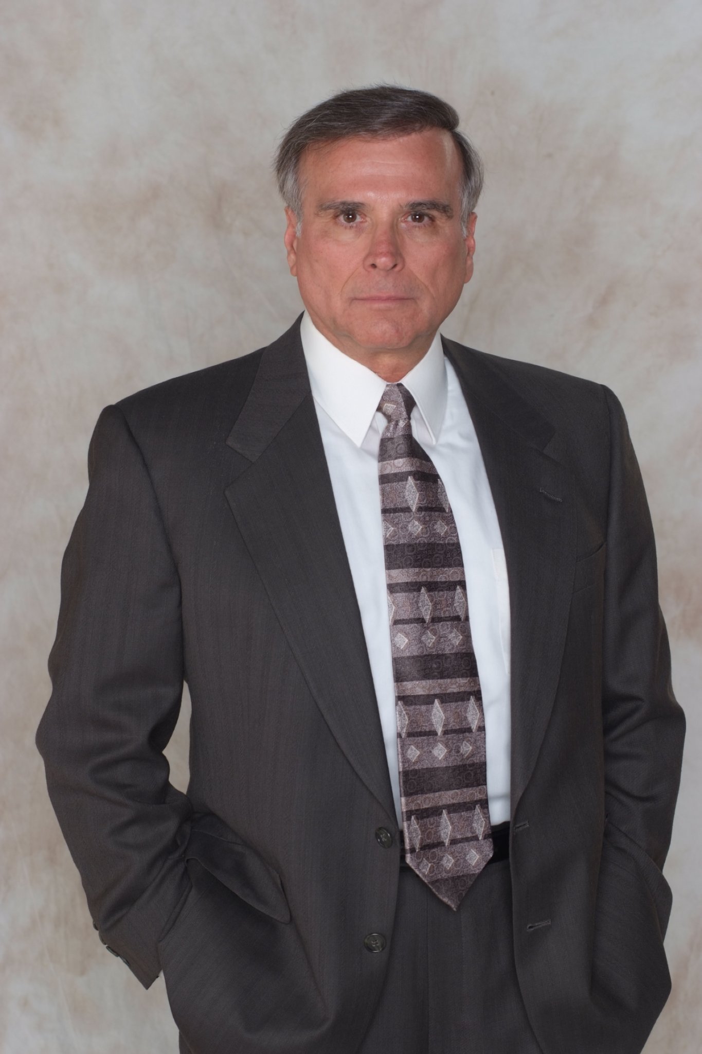 Фото - Steve Dressler: 1365x2048 / 251 Кб