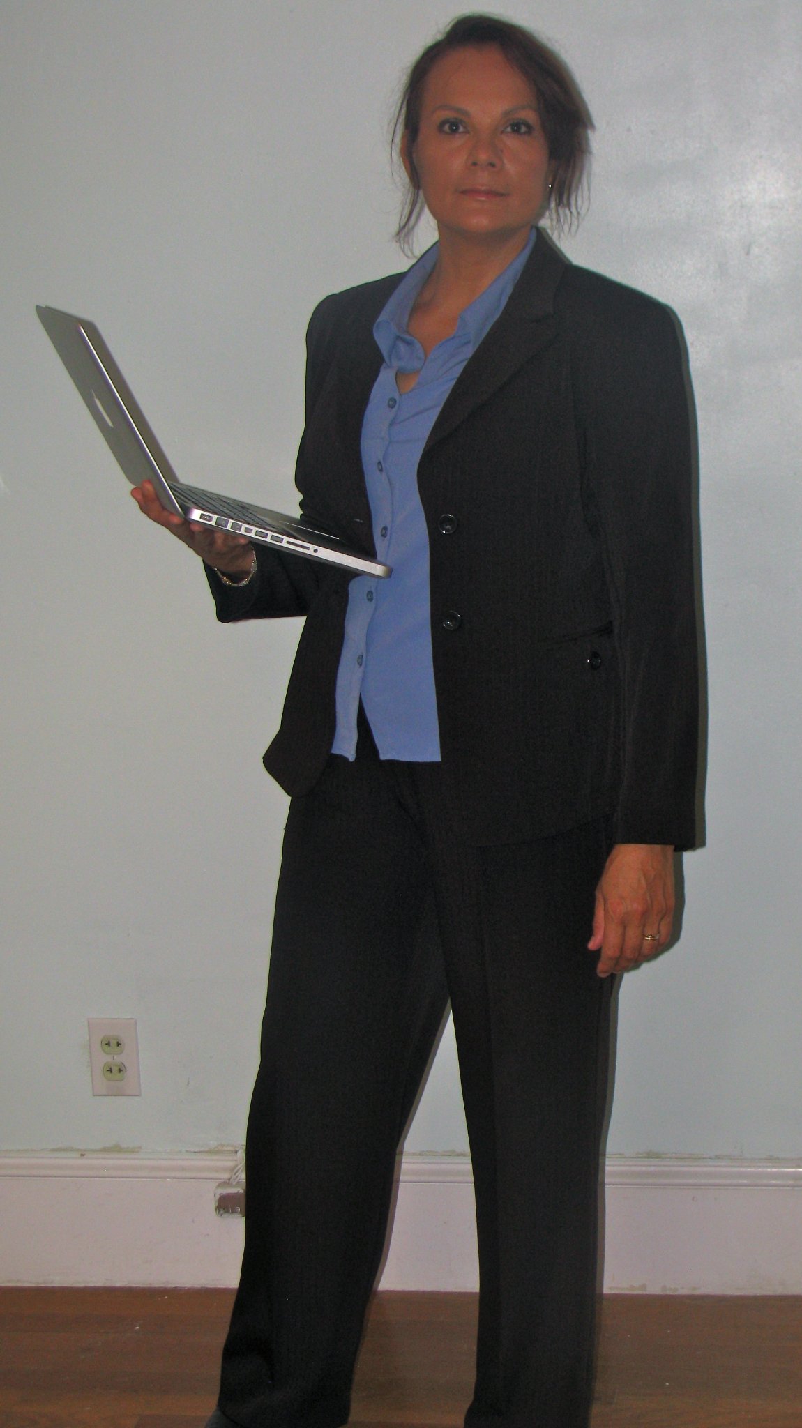 Фото - Чарли Алехандро: 1150x2048 / 240 Кб