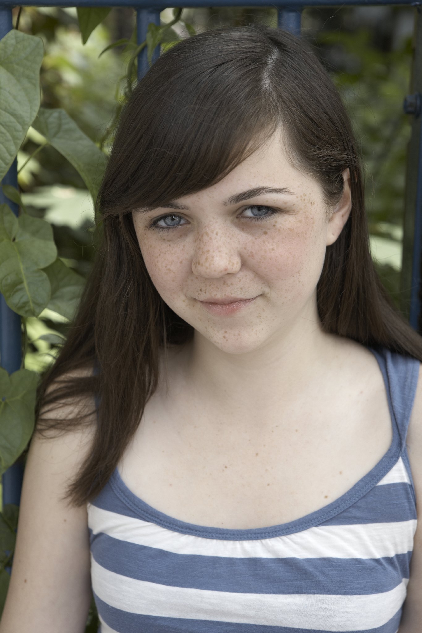 Фото - Маккензи Хоу: 1365x2048 / 321 Кб