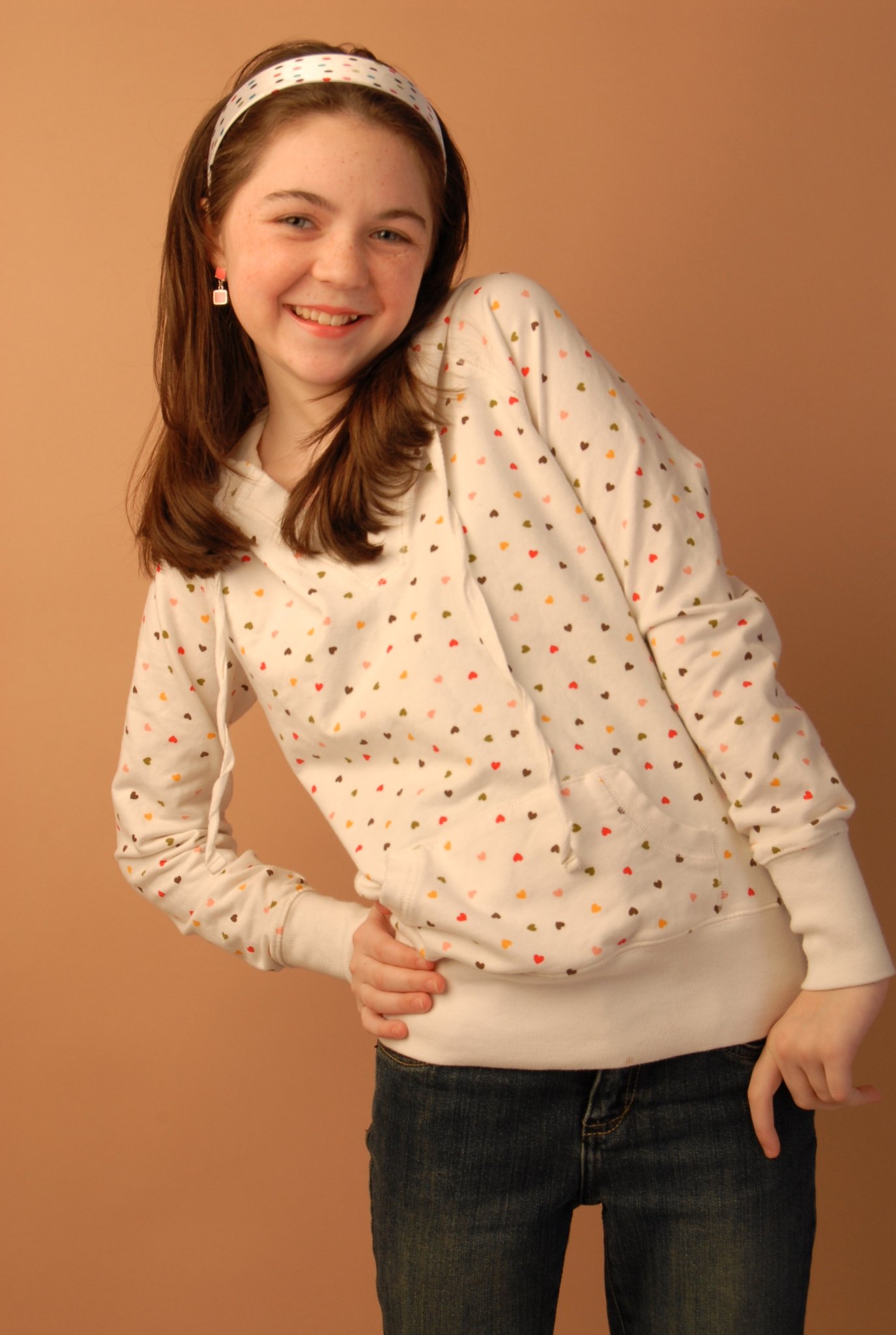 Фото - Маккензи Хоу: 1375x2048 / 238 Кб