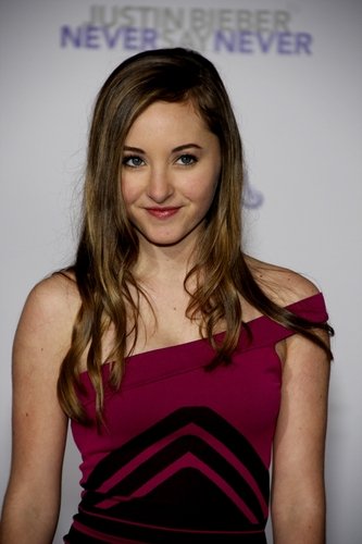 Фото - Рэйчел Дж. Фокс: 333x500 / 27 Кб