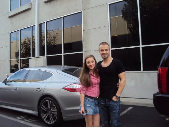 Фото - Рэйчел Дж. Фокс: 540x405 / 43 Кб