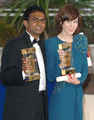 Фото - Миранда Джулай: 314x400 / 28 Кб