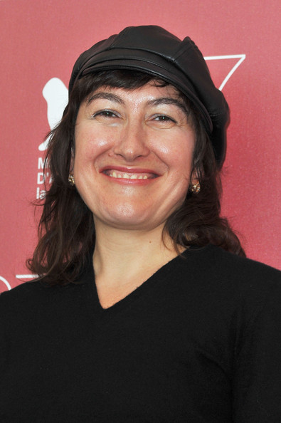 Фото - Афина Рейчел Цунгари: 395x594 / 54.38 Кб