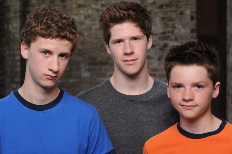 Фото - Джоэл Кортни: 765x508 / 60 Кб