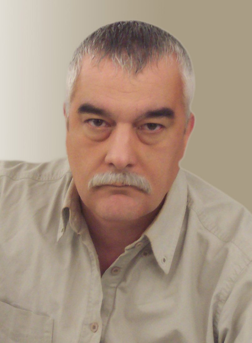 Фото - Алехандро Арройо: 808x1100 / 81 Кб