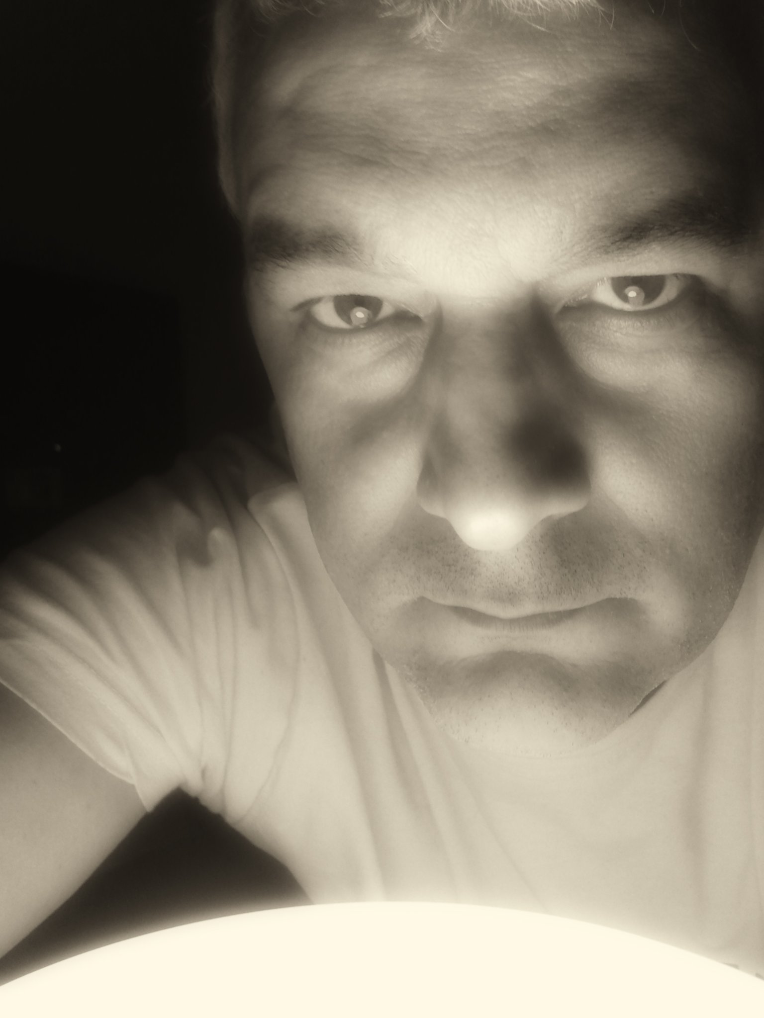 Фото - Алехандро Арройо: 1536x2048 / 186 Кб