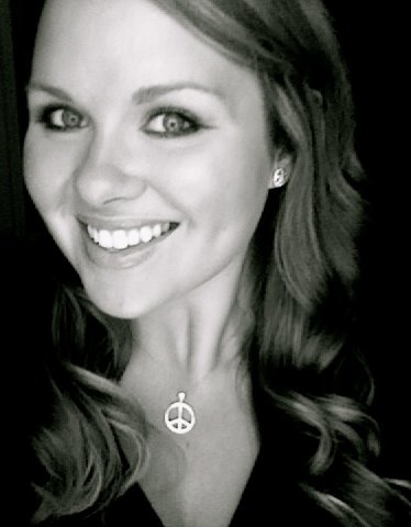 Фото - Эмбер Гайани: 374x480 / 26 Кб