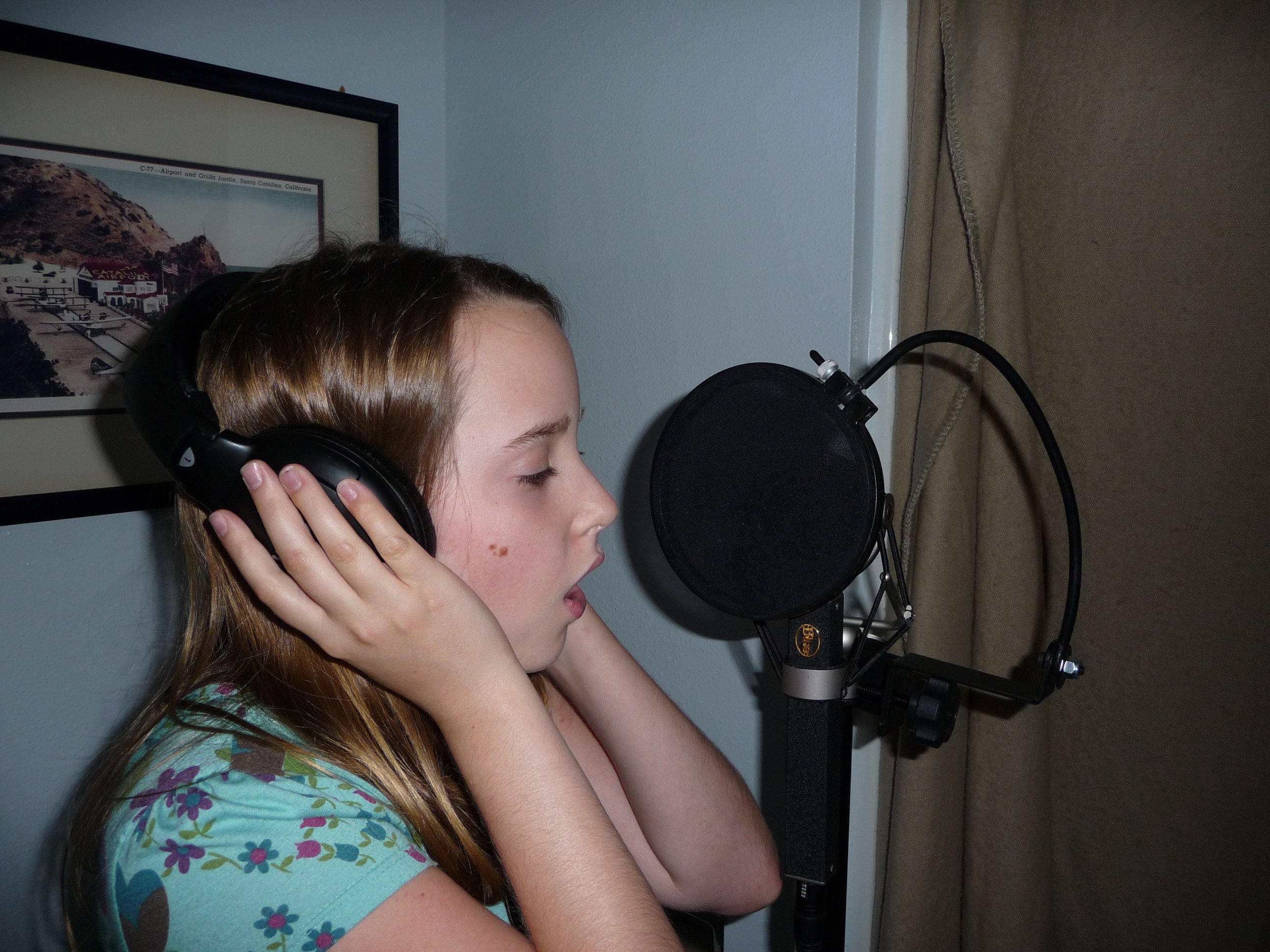 Фото - Ханна Ли: 2592x1944 / 706 Кб