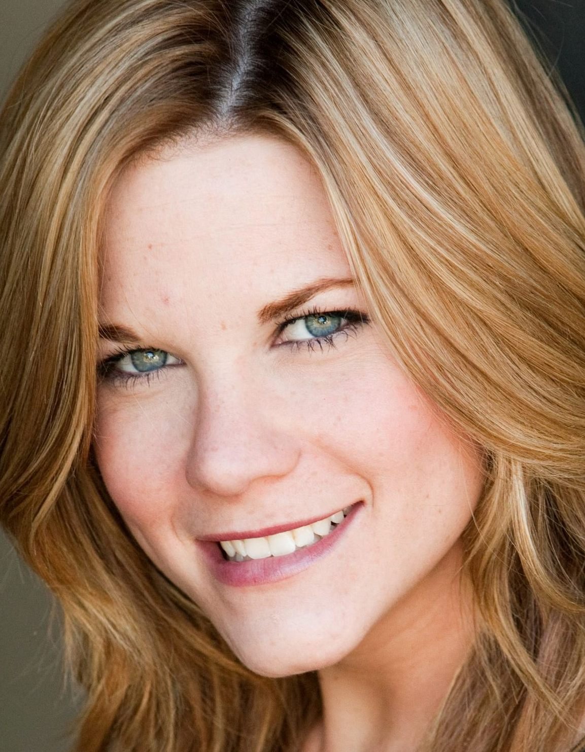 Фото - Кортни Хоуп: 1153x1483 / 299 Кб