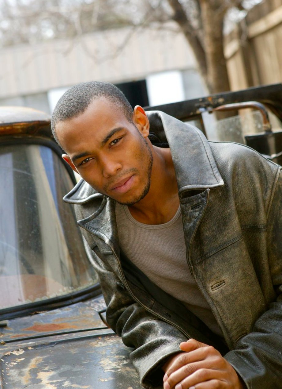 Фото - Роджер Эдвардс: 921x1268 / 186 Кб