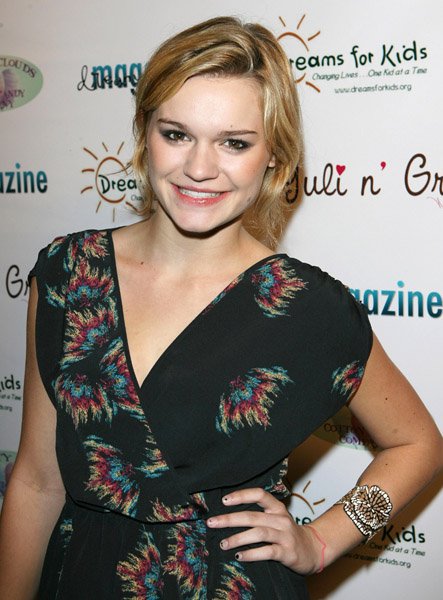 Фото - Келли Хайер: 443x600 / 62 Кб