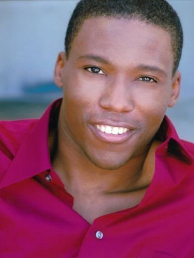 Фото - Митчелл Ланс Адамс: 391x518 / 23 Кб