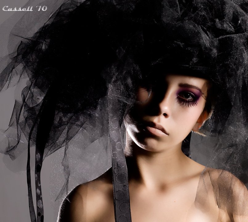 Фото - Сэди Брук: 805x720 / 103 Кб