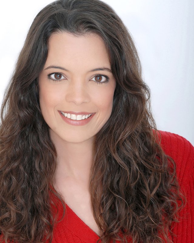 Фото - Катя Гомез: 640x800 / 98 Кб