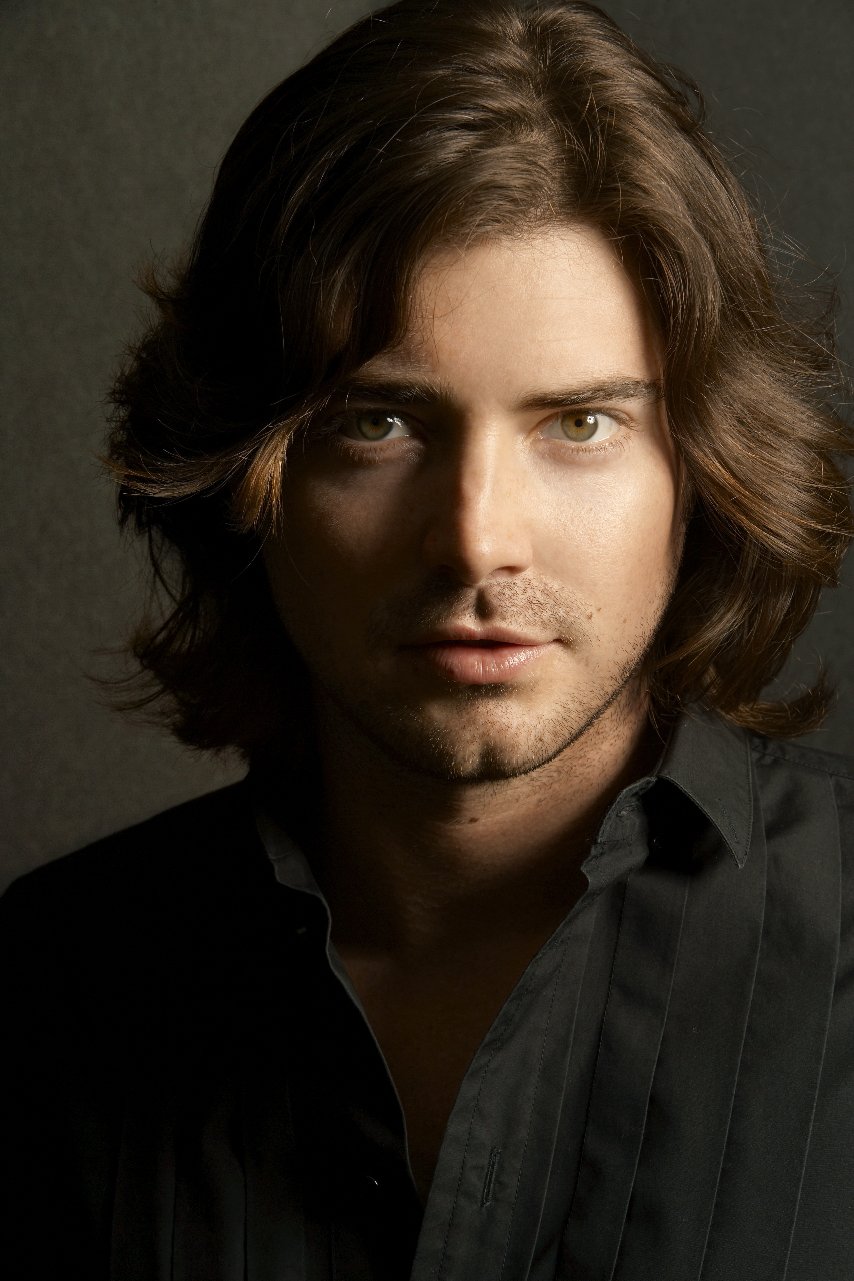 Фото - Виктор Кубичек: 854x1281 / 153 Кб