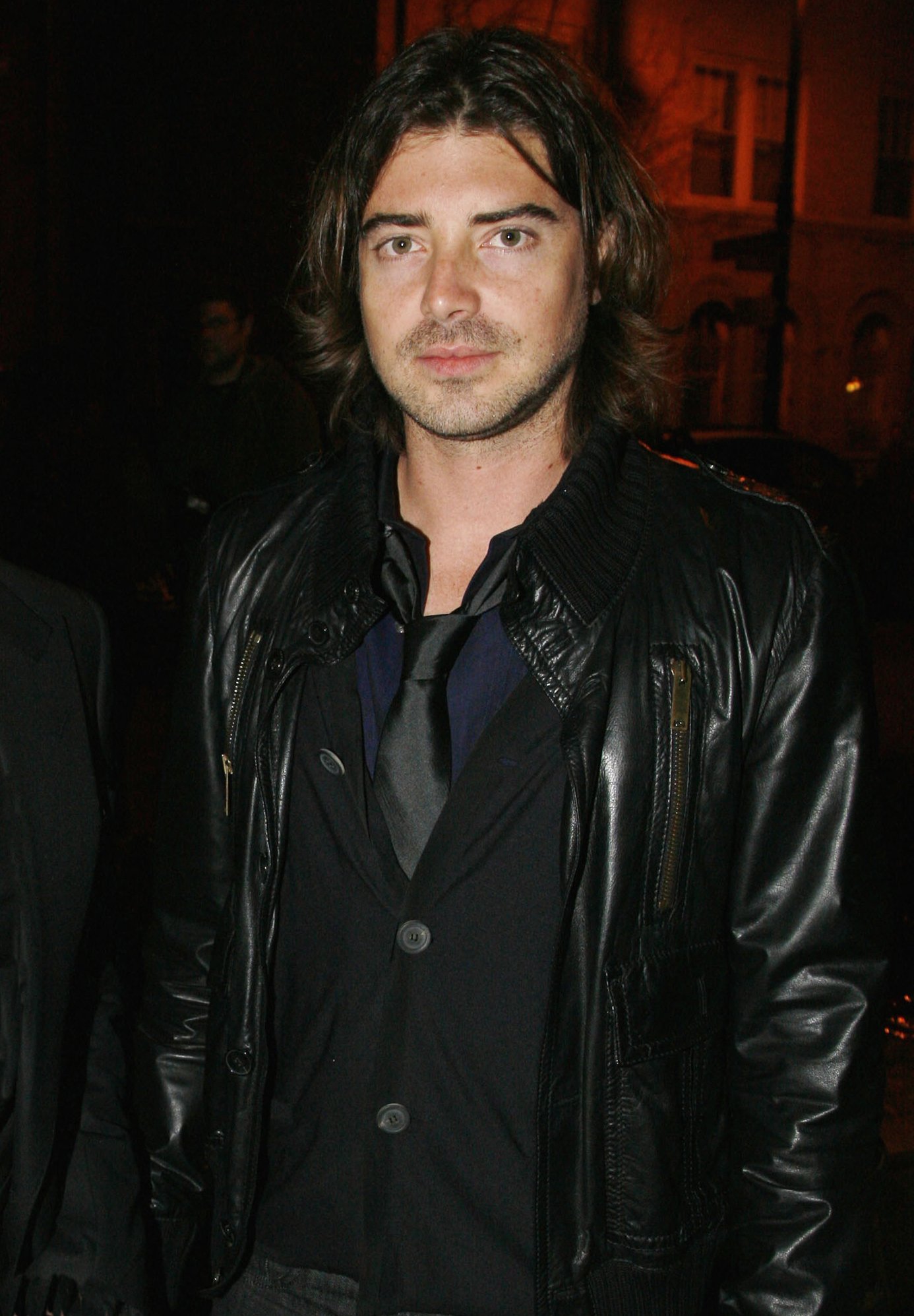 Фото - Виктор Кубичек: 1386x1995 / 321 Кб