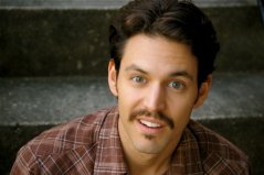 Фото - Дин Уэст: 239x159 / 9 Кб