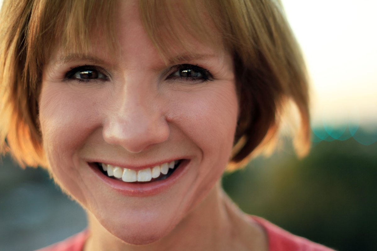 Фото - Лоррэйн Юбэнк: 1200x800 / 89 Кб