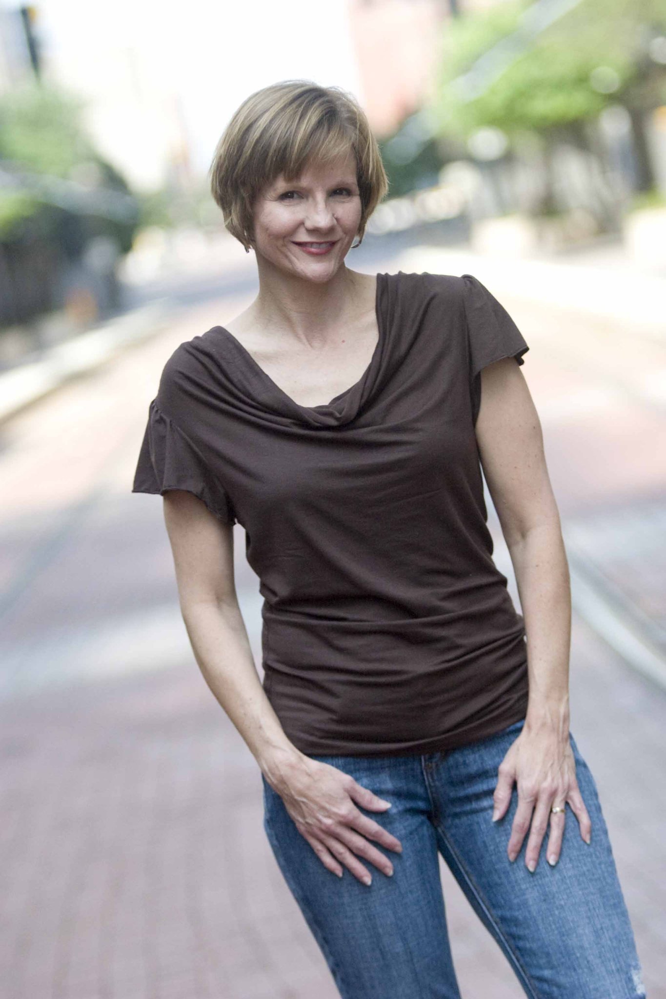 Фото - Лоррэйн Юбэнк: 1365x2048 / 258 Кб