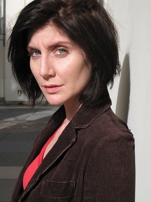 Фото - Эмбер Армстронг: 300x400 / 25 Кб