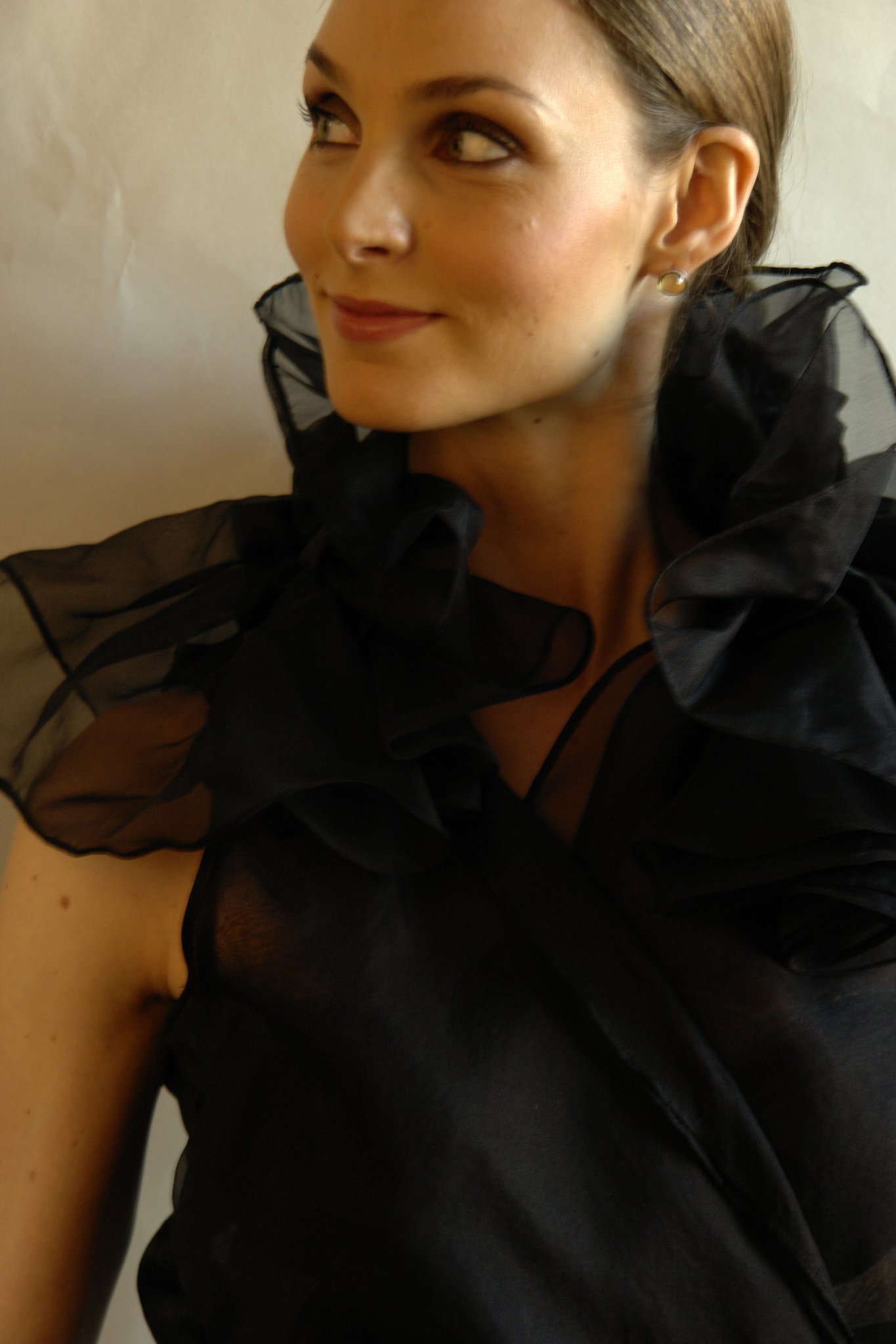 Фото - Алисия Миншью: 1365x2048 / 243 Кб