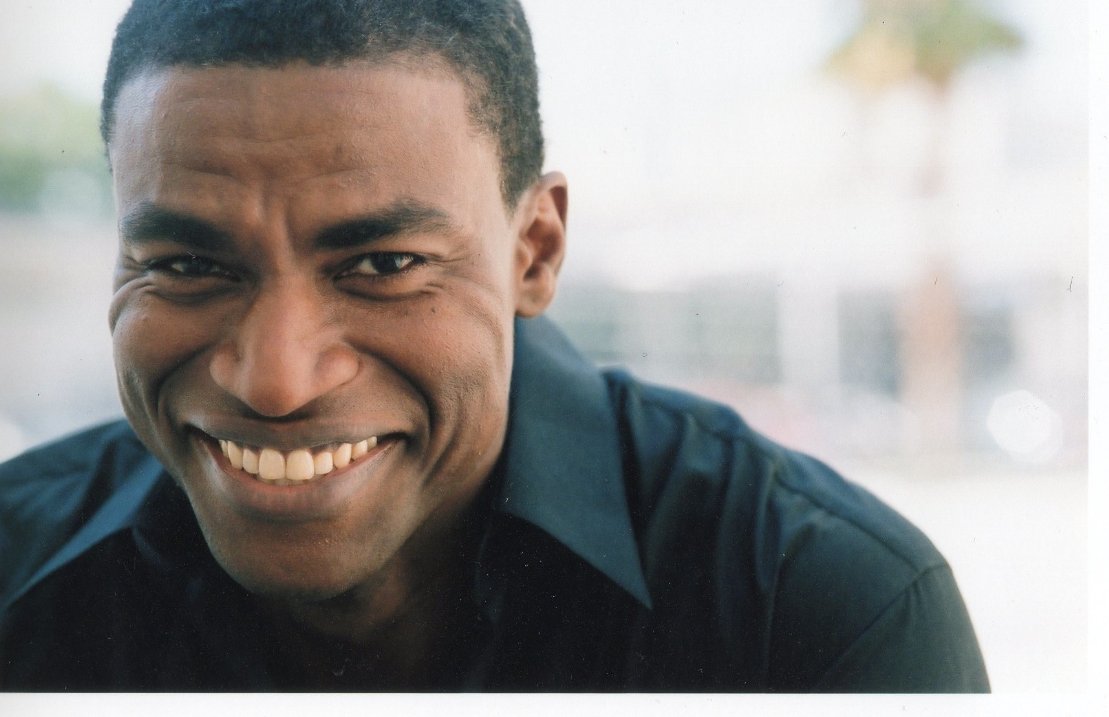 Фото - Чарльз Парнелл: 1109x717 / 89 Кб