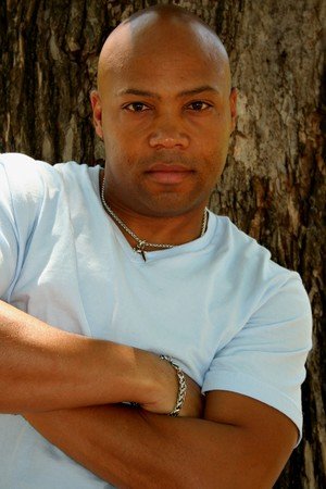 Фото - Би Гиллори: 300x450 / 32 Кб