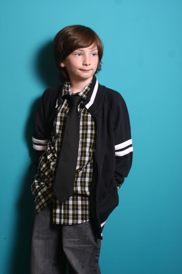 Фото - Шейн Шума: 640x960 / 54 Кб