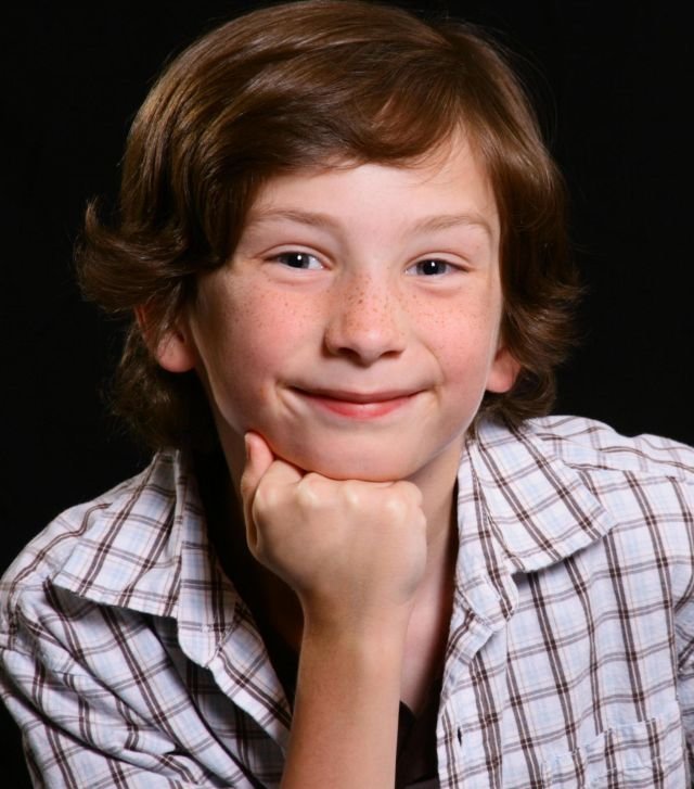 Фото - Шейн Шума: 640x727 / 74 Кб