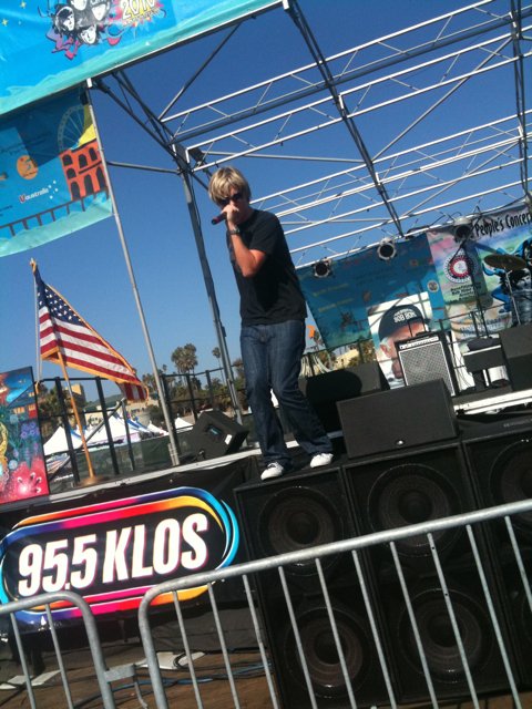 Фото - Остин Андерсон: 480x640 / 89 Кб