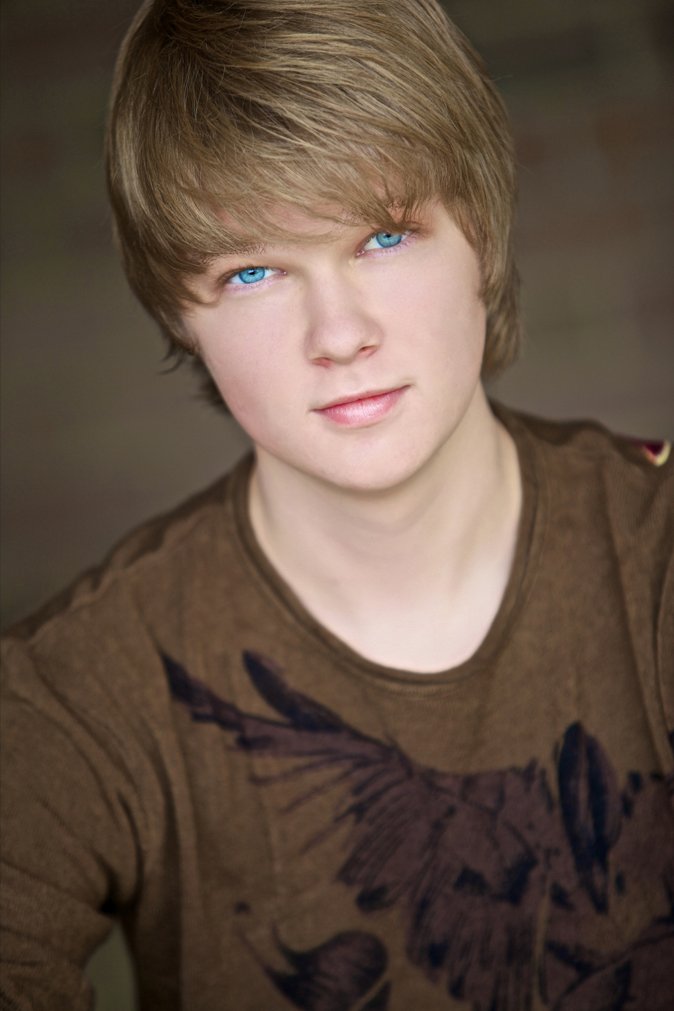 Фото - Остин Андерсон: 674x1011 / 73 Кб