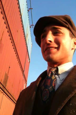 Фото - Эрик Шнайдер: 320x480 / 28 Кб