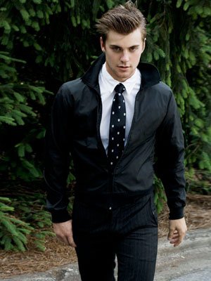 Фото - Тайлер Кункл: 300x400 / 29 Кб