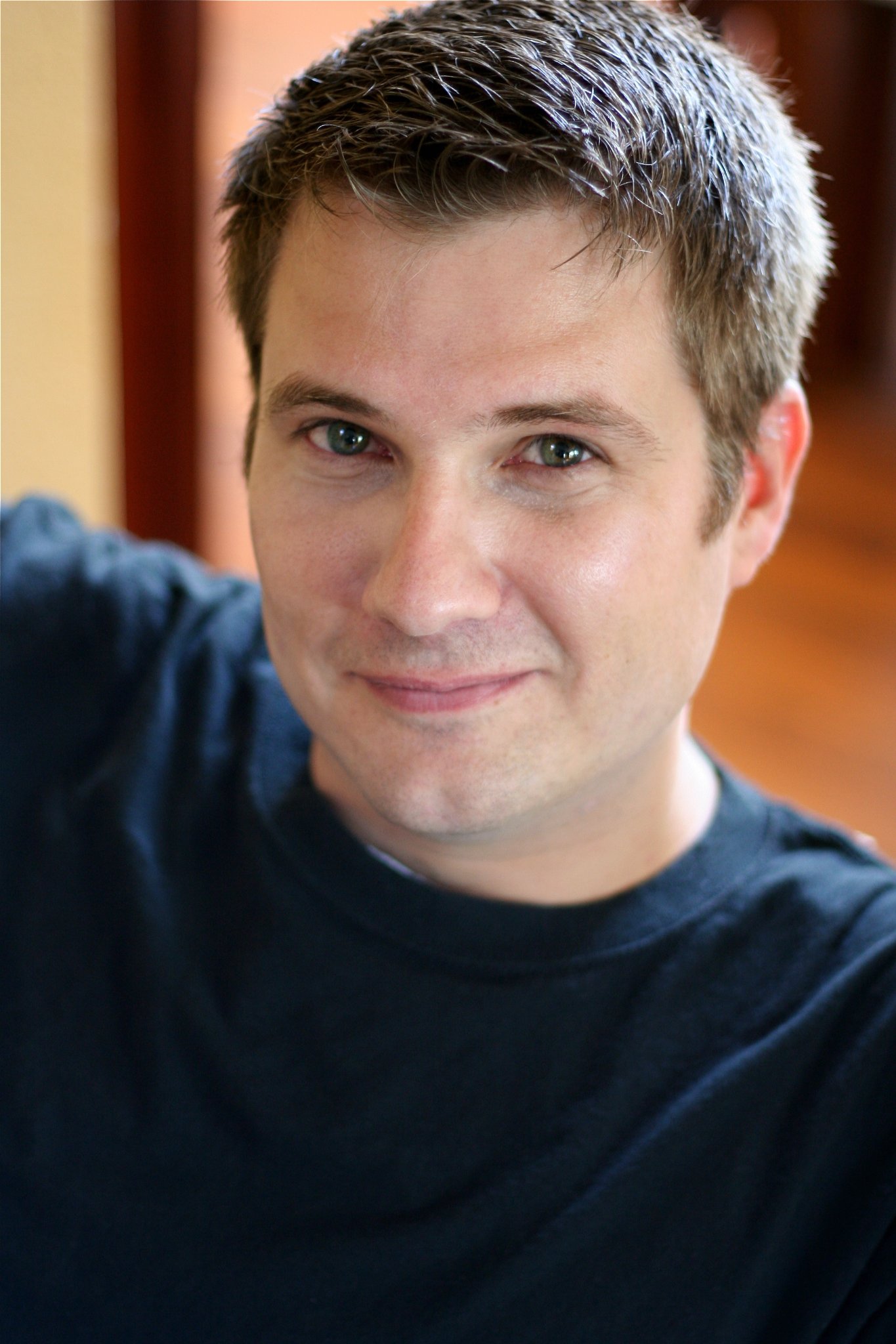 Фото - Брэндон Ноак: 1365x2048 / 304 Кб