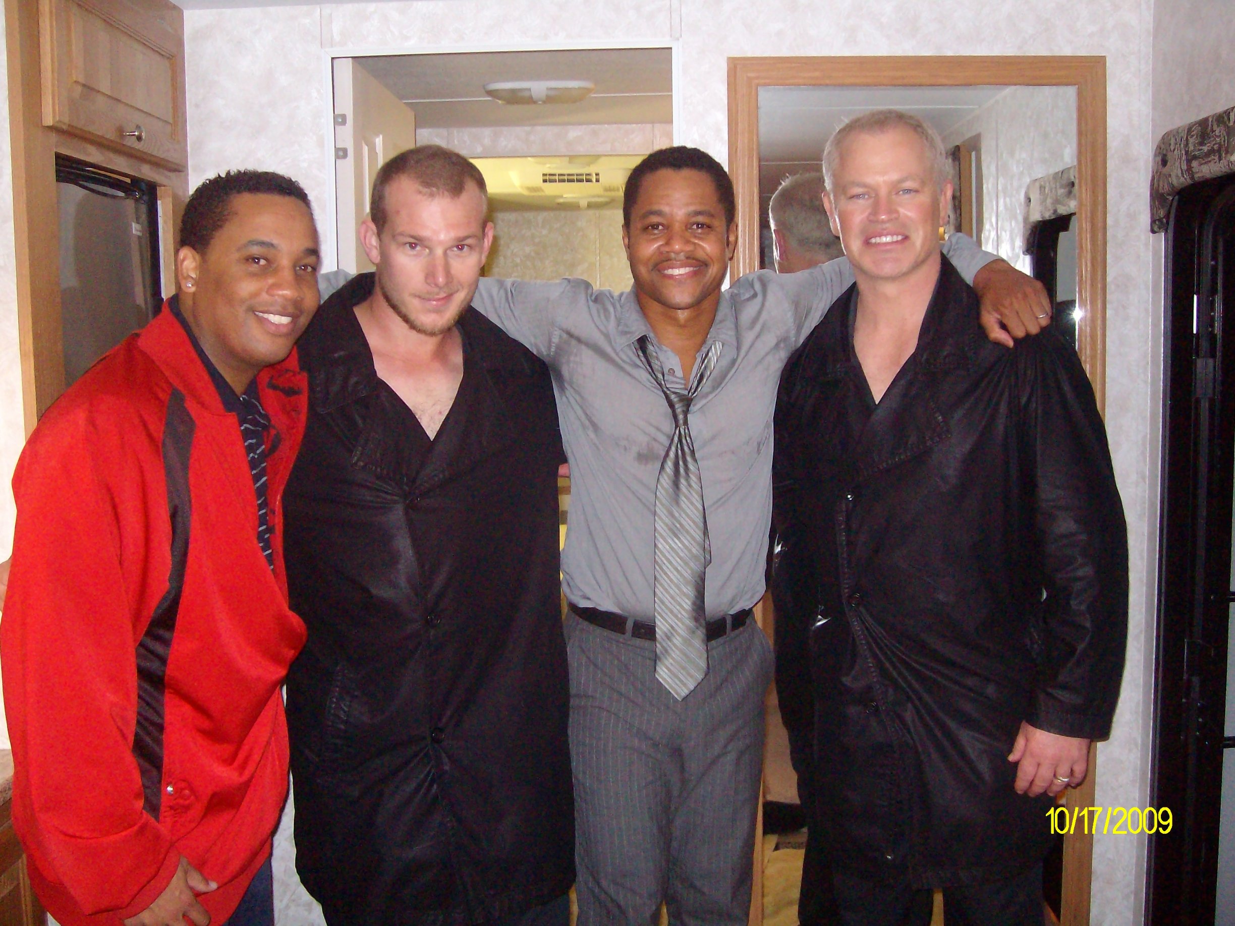 Фото - Джейсон Джонсон: 2448x1836 / 621 Кб