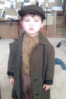 Фото - Брэйди Нун: 210x315 / 15 Кб