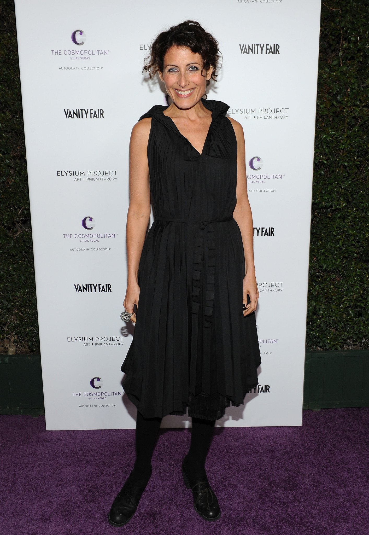 Фото - Лиза Эдельштейн: 1413x2048 / 513 Кб